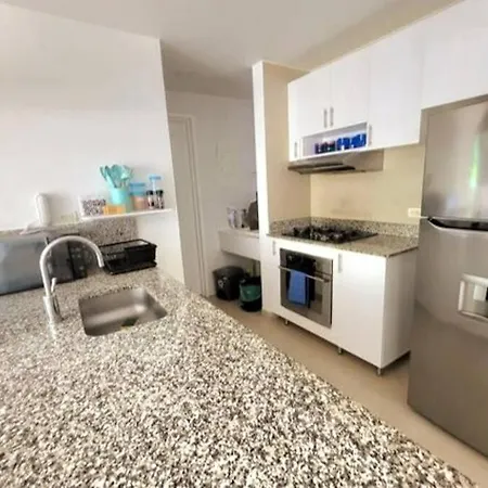 Apartamento Beachfront Apto De Playa - Morros Iii Cartagena