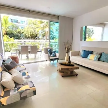 Beachfront Apto De Playa - Morros Iii *